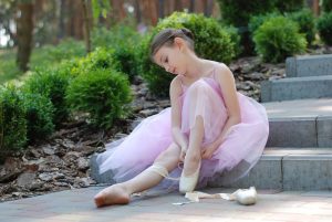 ballet 2789416 1920 300x201 - Tanečný odbor