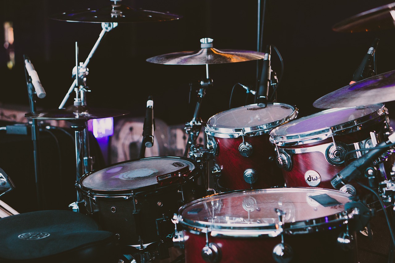 Vzdelávacie kurzy drum set 1839383 1280 - Vzdelávacie kurzy