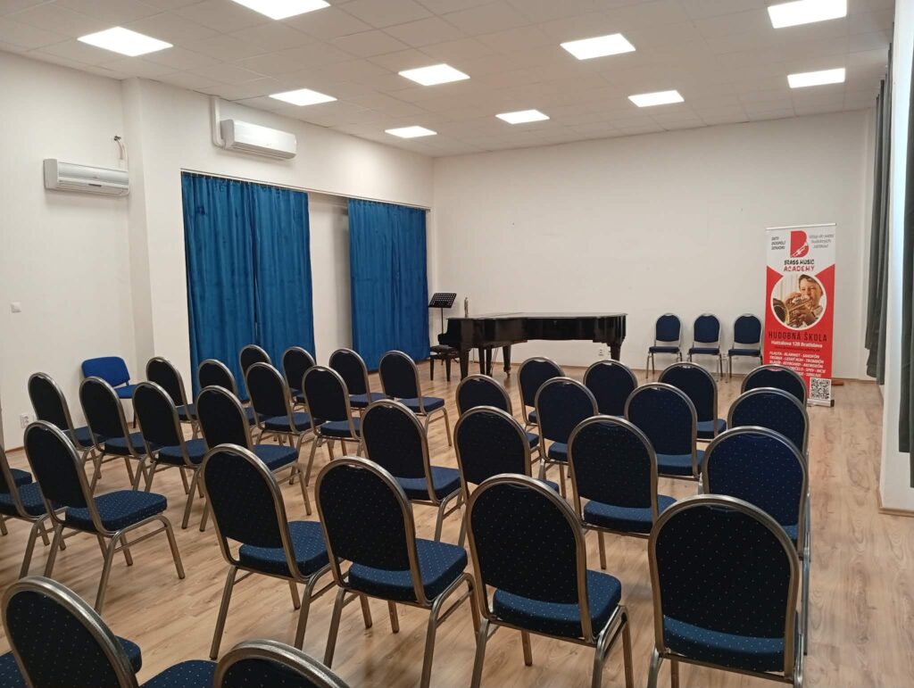 prenajom sály s klavirom bratislava